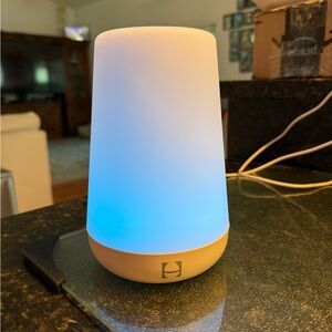 Hatch Rest 1st Gen HBREST Sound Light Machine